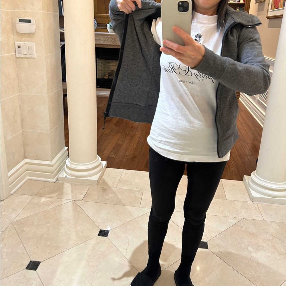 Lululemon hoodie, charcoal grey, warm and comfortable wearing,,